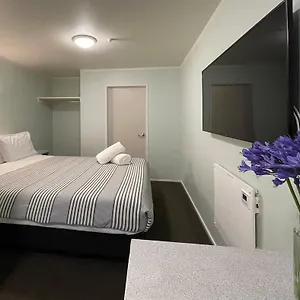3* Motel Adelaide